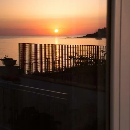 Villa Agnese Sicilia * Aci Trezza